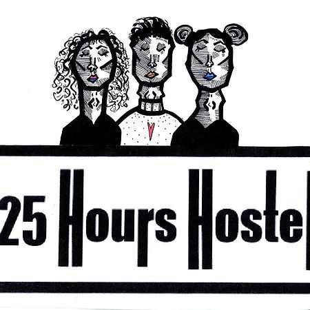 25 Hours Hostel Вилнюс Екстериор снимка