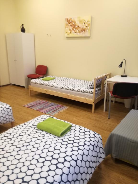 25 Hours Hostel Вилнюс Екстериор снимка